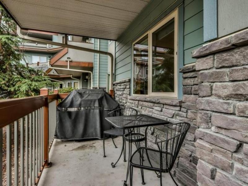 Suites With Pool & Hot Tubs Managed By Little Sister Getaways Canmore Exterior photo
